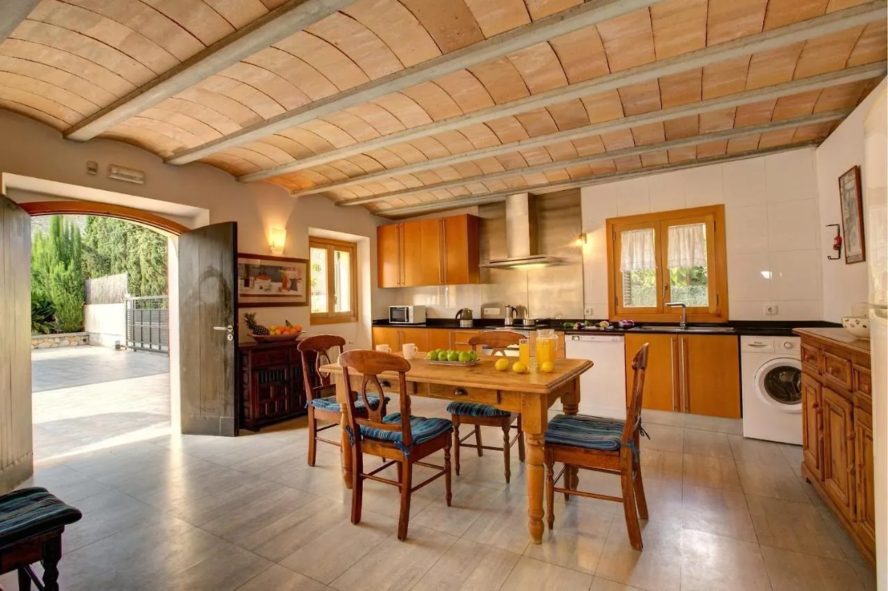 פוינסה Villa Llobiner By Villa Plus